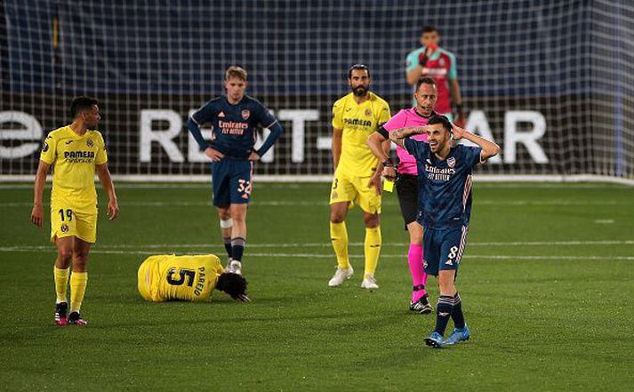 Ceballos fær sitt annað gula spjald og þar með rautt í kvöld.