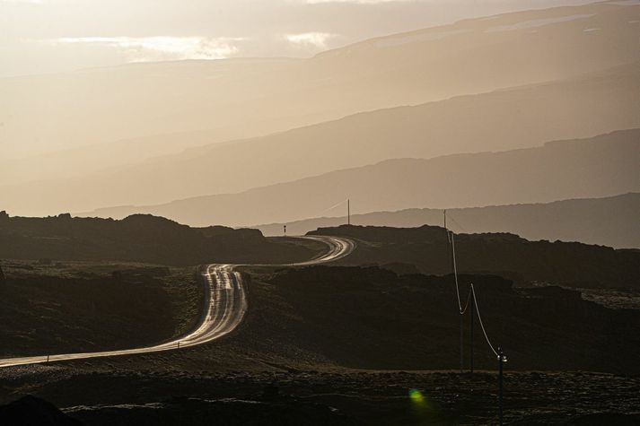 Mikil þreyta getur valdið því að athygli skerðist, það hægir á viðbrögðum okkar og við eigum erfiðara með að meta fjarlægðir, eigin hraða og hættur.
