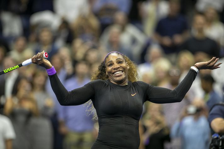 Serena Williams eftir sigurinn í nótt.