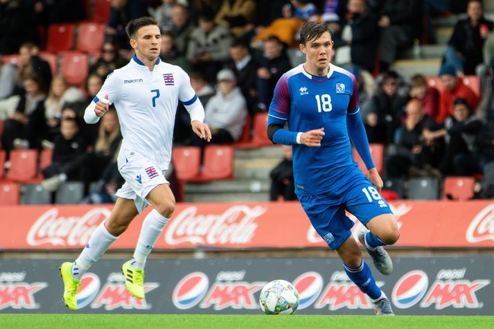 Willum Þór hefur verið fastamaður í íslenska U21 landsliðinu og á að baki alls 14 leiki með liðinu.