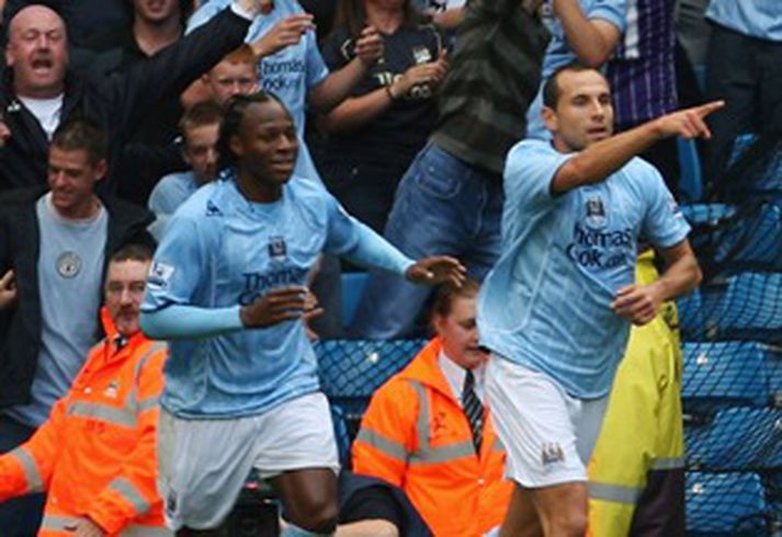 Martin Petrov fagnar marki sínu fyrir City í dag