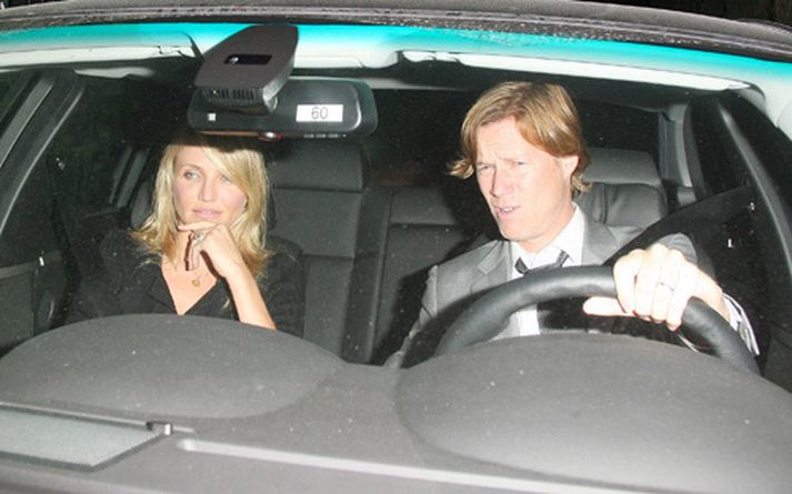 Cameron Diaz, hringurinn og Paul Sculfor.