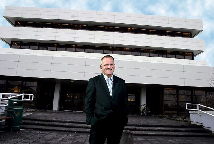 Páll Magnússon. Fyrsta sem hann mun gera þegar nýtt rekstrarform verður upp tekið er að skera upp skipuritið.