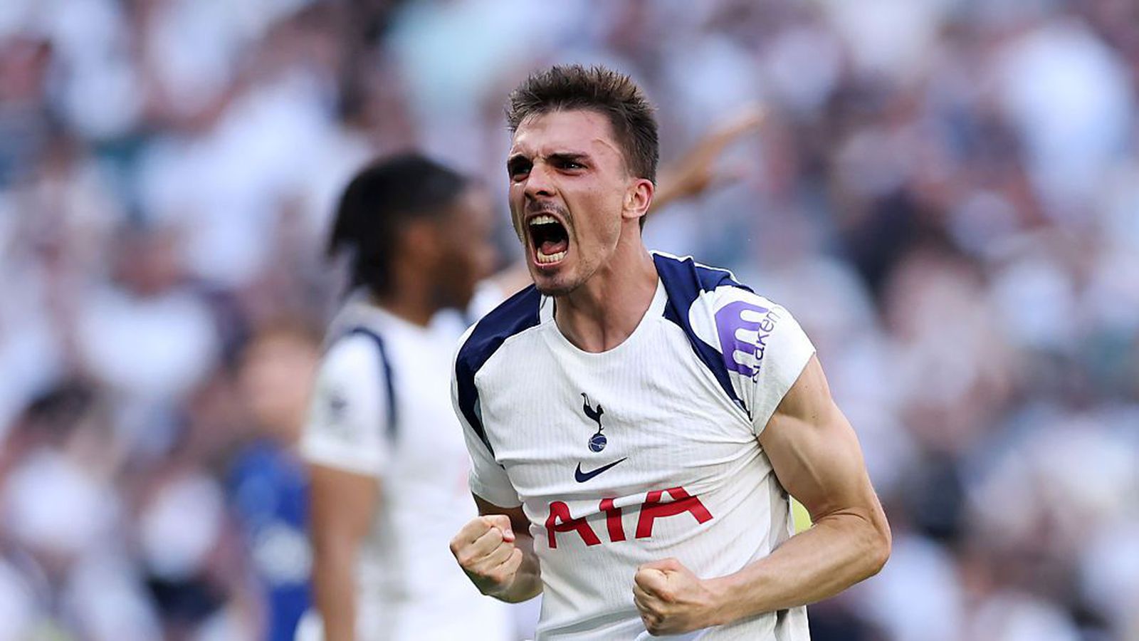 Tottenham bjargaði sér og Liverpool tók eina lausa sætið