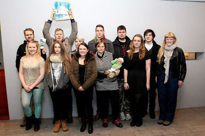 Skorað var á borgina með undirskriftalistum á mjólkurfernum.