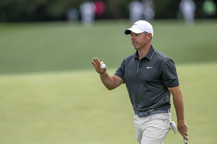Rory McIlroy tapaði ekki höggi á öðrum hring Masters-mótsins.