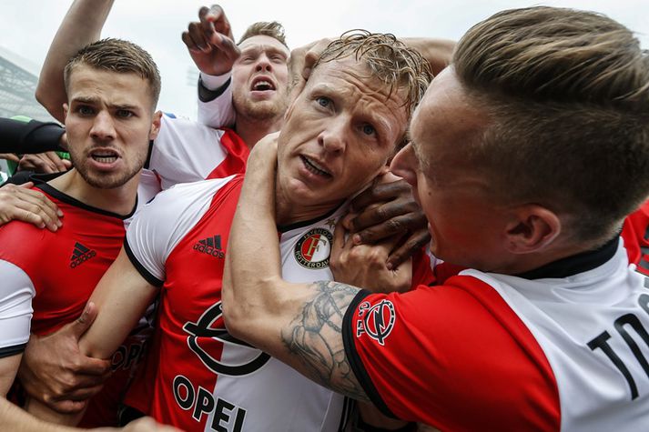 Leikmenn Feyenoord fagna Kuyt um helgina.