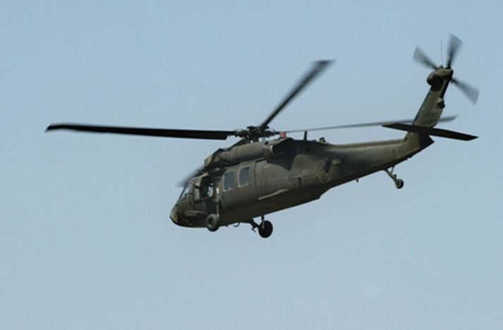 Þyrla af gerðinni Black Hawk.