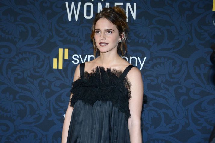 Leikkonan Emma Watson er stödd á Íslandi þessa dagana.