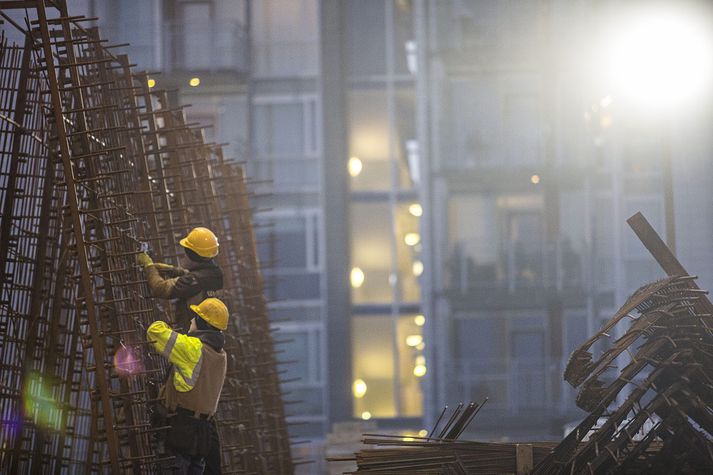 Hagvöxtur nam 4,5 prósentum á fyrstu níu mánuðum ársins.