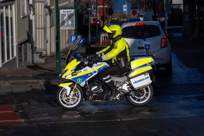 Sjötíu mál voru bókuð í kerfum lögreglu og þrír gist fangaklefa. Myndin er úr safni. 
