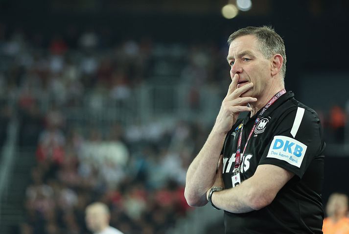 Alfreð Gíslason hefur sjálfsagt ekki kippt sér upp við vetrarstorminn í Þýskalandi en veðrið hafði sín áhrif á ferðalag hans og þýska liðsins.