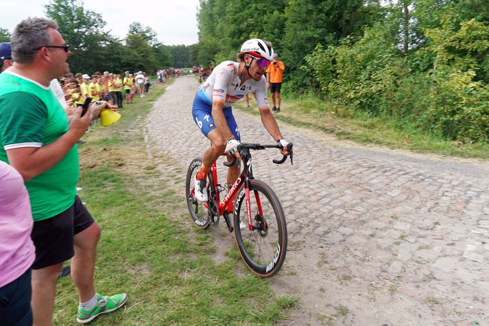 Daniel Oss hefur lokið keppni á Tour de France