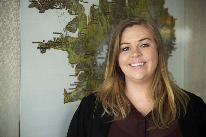 Rebekka segir Rauðasand, Látrabjarg og Selárdal toga ferðamenn vestur.  Þó sé hún enn að hitta Íslendinga sem aldrei hafi komið til Vestfjarða. 