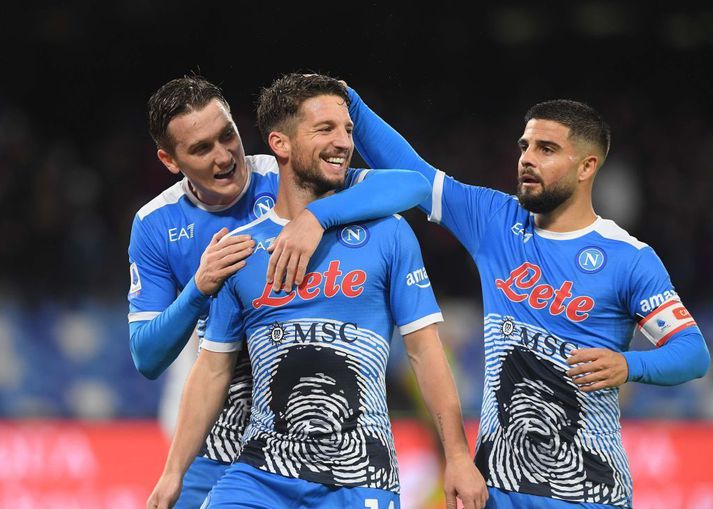 Dries Mertens skoraði tvö í kvöld.