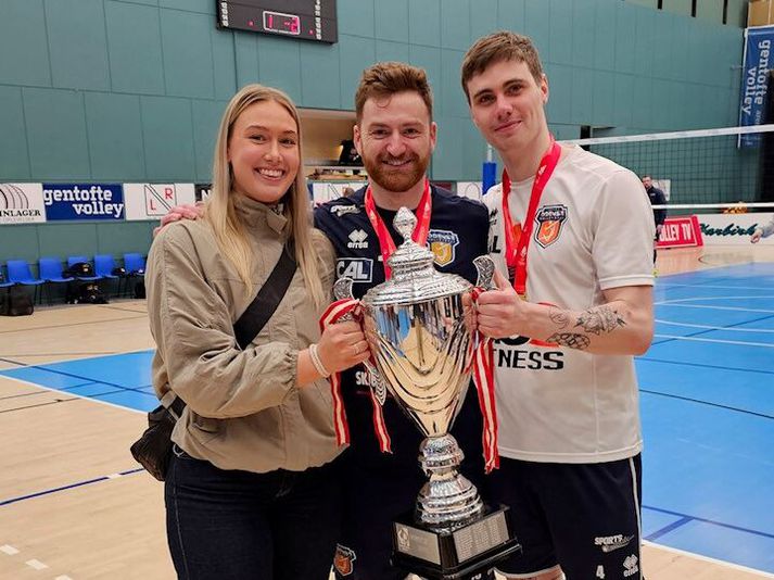 Sara Ósk Stefánsdóttir, Ævarr Freyr Birgisson og Galdur Máni Davíðsson geta öll státað sig af því að vera danskir meistarar í blaki.