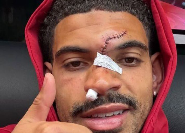 Morgan Gibbs-White, allur lurkum laminn eftir leikinn gegn Chelsea.