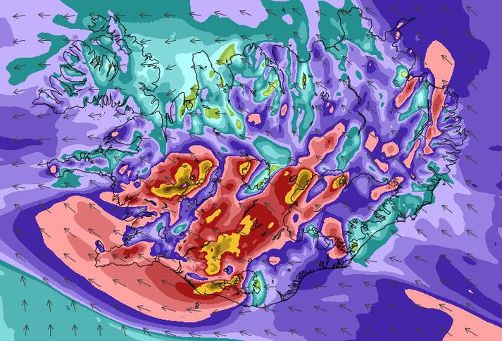 Suðaustan stormur eða rok verður víða um landið seinnipartinn á morgun og ekkert ferðaveður.