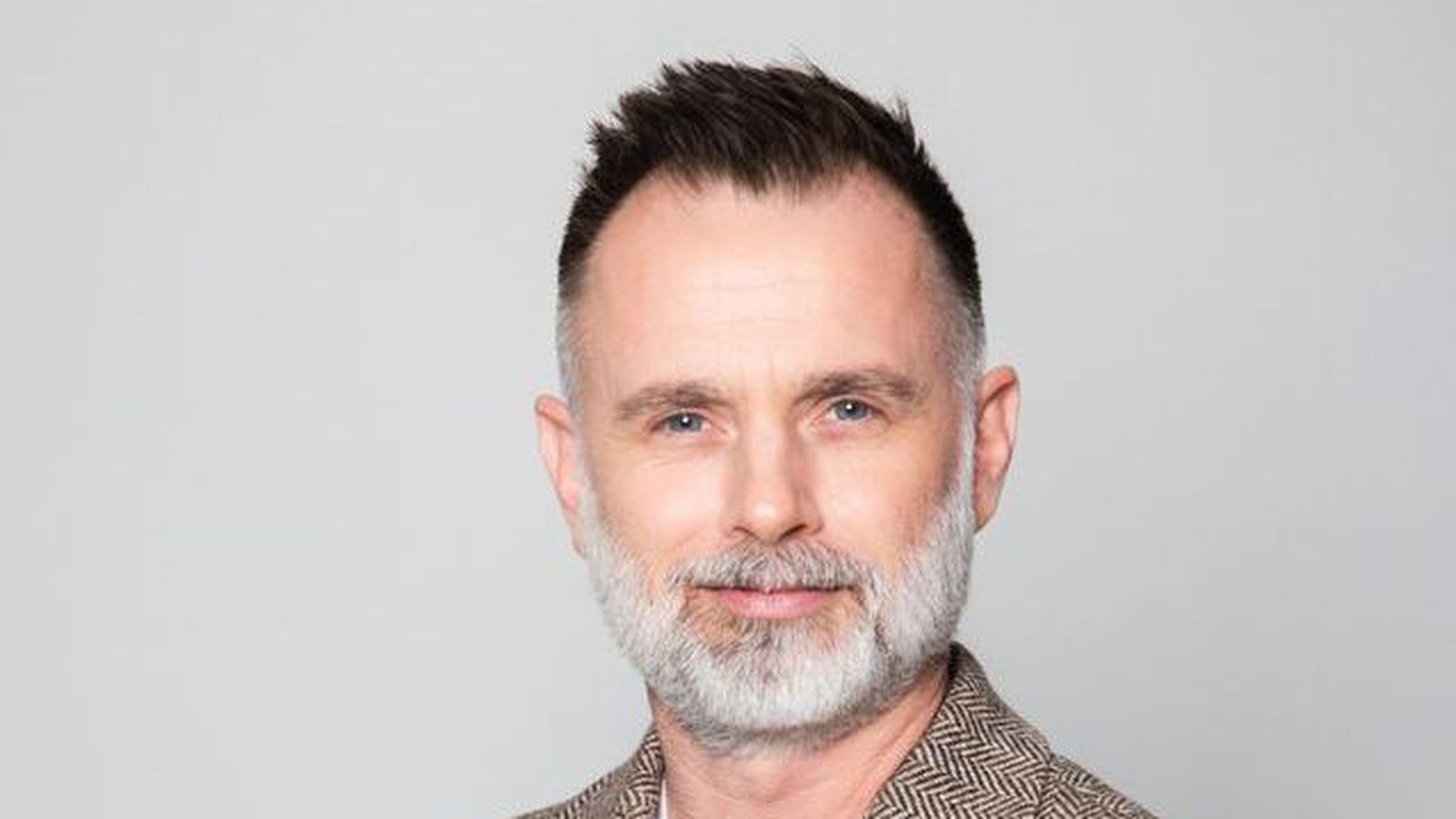 Á­skrift í sund á verði Netflix