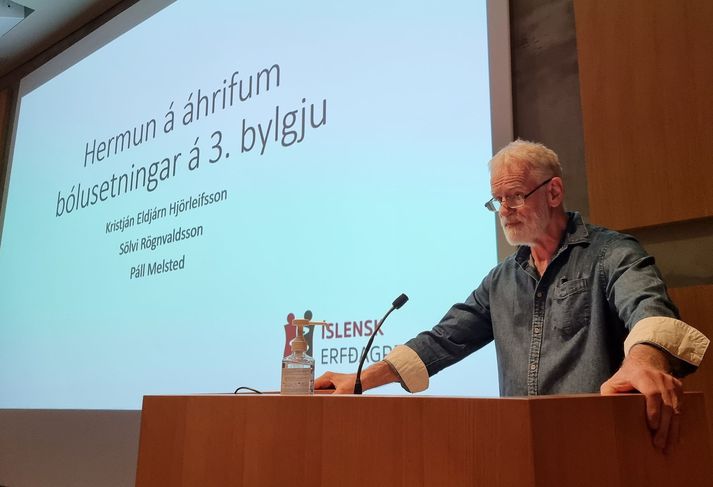 Kári Stefánsson forstjóri ÍE kynnir niðurstöður rannsóknarinnar í dag.