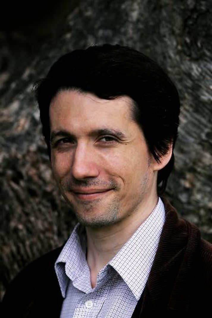 Paul F. Nikolov, verðandi stjórnmálamaður