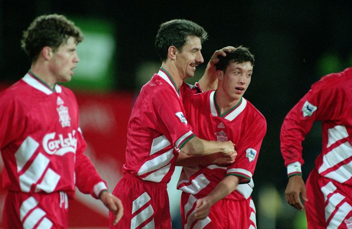  Robbie Fowler fagnar marki með Liverpool en með honum er Ian Rush.