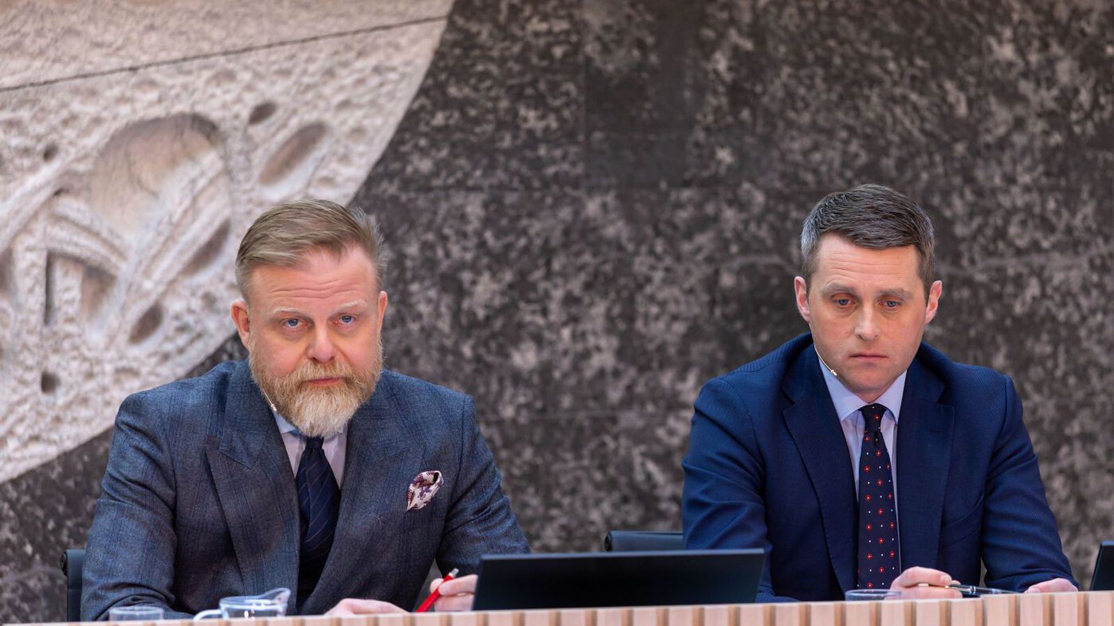 Bein út­sending: Ás­geir og Tómas sitja fyrir svörum