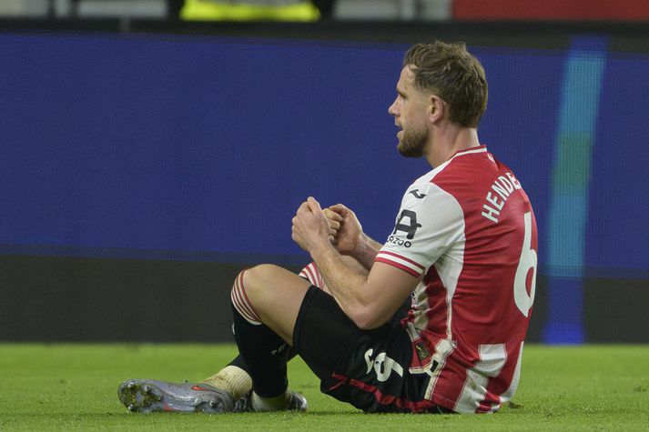 Jordan Henderson fagnar hér markinu sínu í dag fyrir Brentford á móti Leeds United.