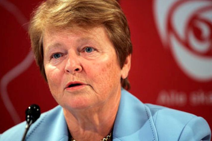 Gro Harlem Brundtland var forsætisráðherra Noregs 1981, 1986-89 og 1990-96. Síðar gegndi hún embætti framkvæmdastjóra heilbrigðisstofnunar Sameinuðu þjóðanna (WHO).