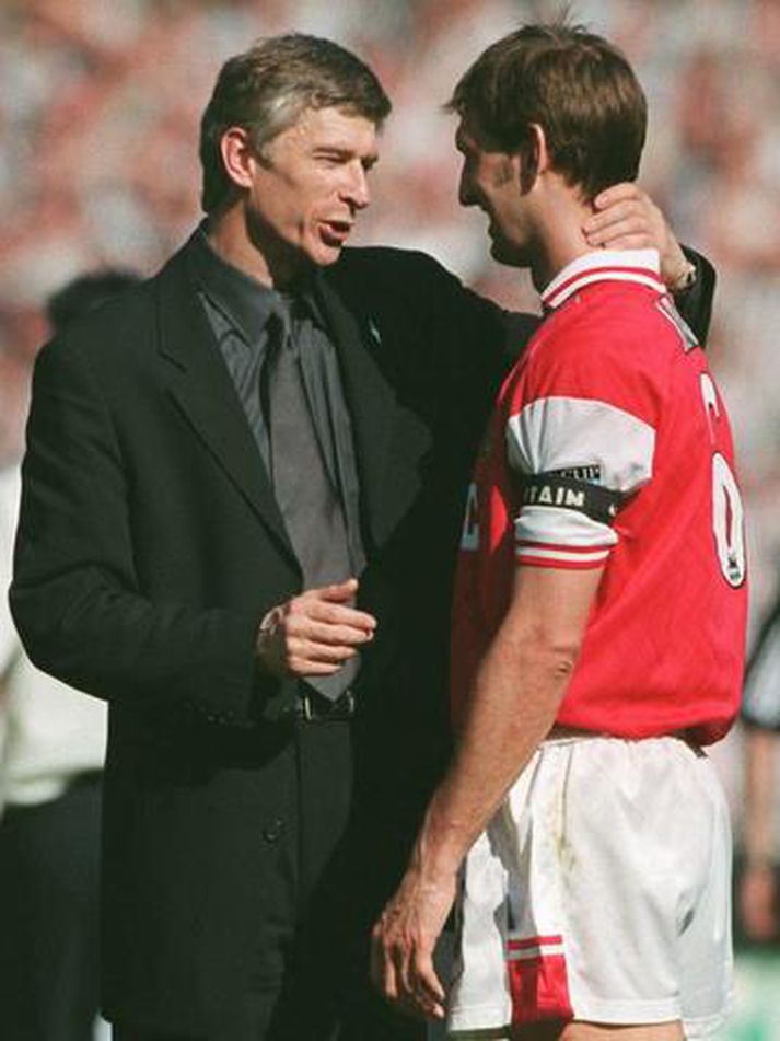 Tony Adams og Arsene Wenger.
