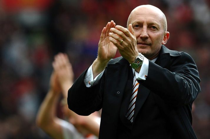 Ian Holloway var allt annað en sáttur við sektina sem Blackpool hlaut á síðustu leiktíð.