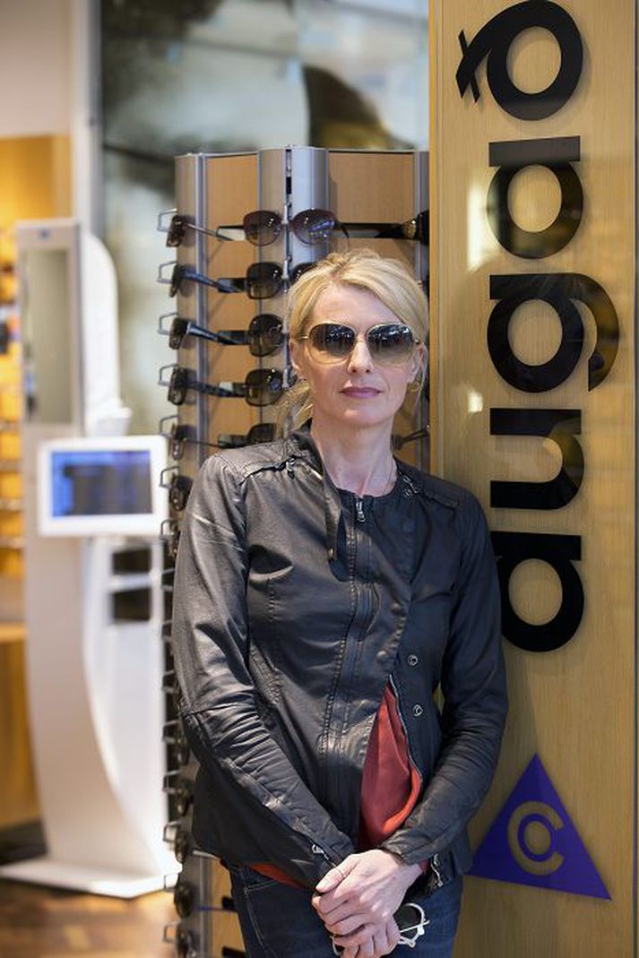 María Hlín Sigurðardóttir, verslunarstjóri Augans í Kringlunni. Mynd/Stefán