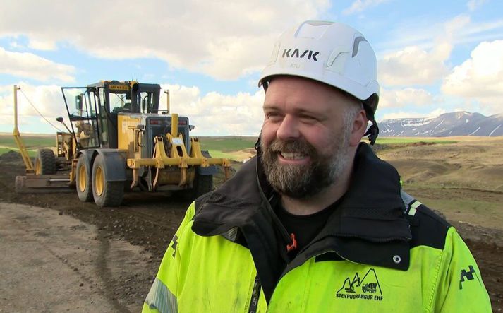 Atli Guðjónsson er verkstjóri hjá Vörubílstjórafélaginu Mjölni í vegagerðinni í Vatnsdal.