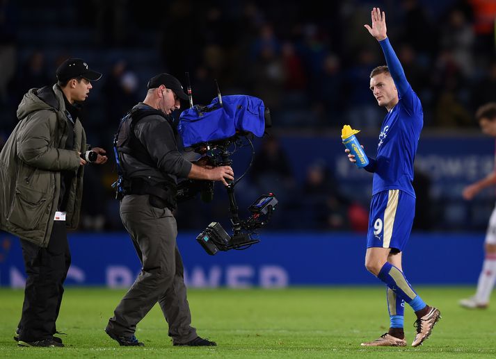 Jamie Vardy þakkar stuðningsmönnum fyrir stuðninginn.