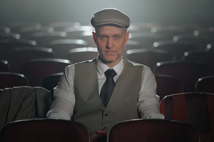 Hlynur Bæringsson spyr spurninga sem krefjast ekki svars, því hann veit svörin.