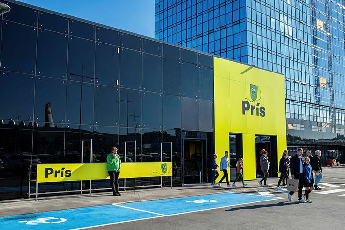 Prís rekur eina verslun sem staðsett er á Smáratorgi.