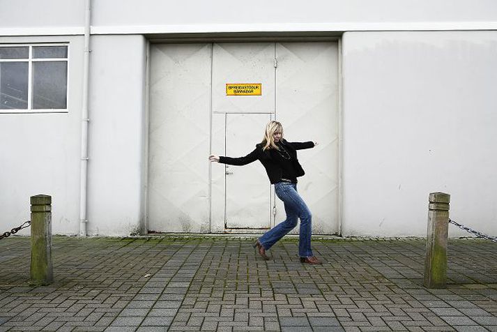 Margar frístundir Höllu fara í að æfa hipphopprútínur. Markaðurinn/Völundur