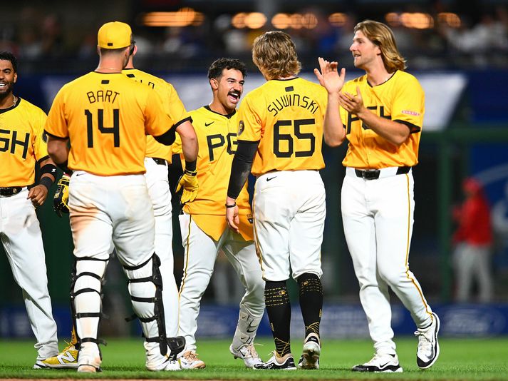 Sjóræningjarnir frá Pittsburgh eru í beinni.