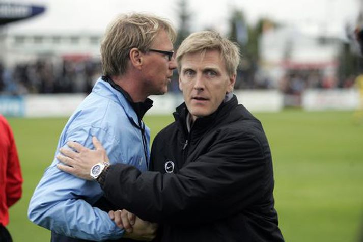 Rúnar Kristinsson, þjálfari KR, með Pétri Péturssyni sem er bæði aðstoðarþjálfari KR og íslenska landsliðsins.