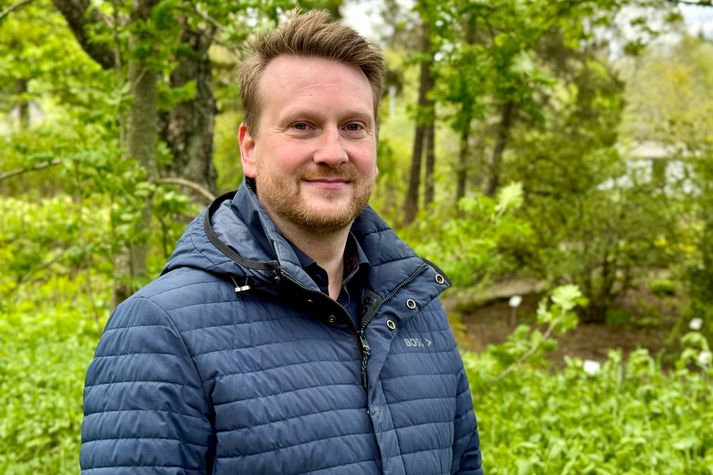 Björn Berg Gunnarsson fjármálaráðgjafi segir það geta verið vissan lottóvinning að greiða niður lán með háum vöxtum. 