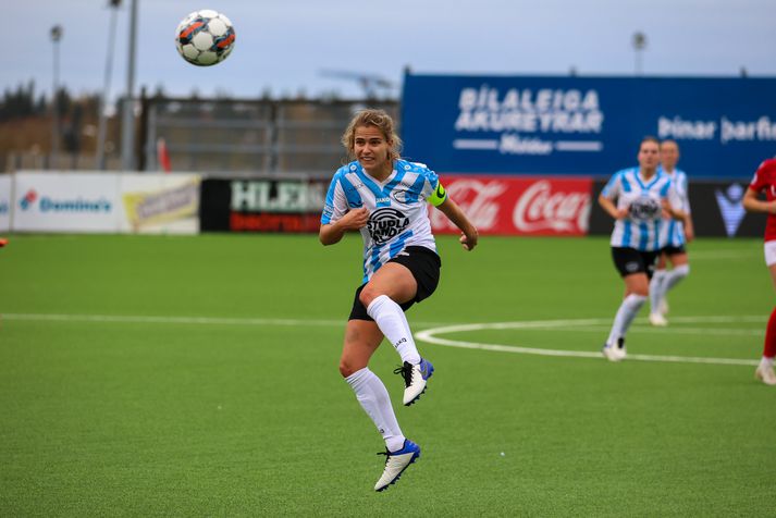 Unnur Dóra Bergsdóttir er á sínu þriðja tímabili sem fyrirliði Selfossliðsins.