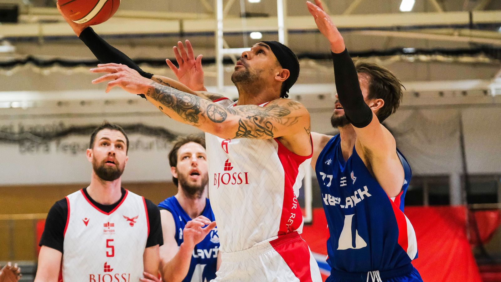 ÍR - Valur | Sjóð­heitir gestir í Breið­holti