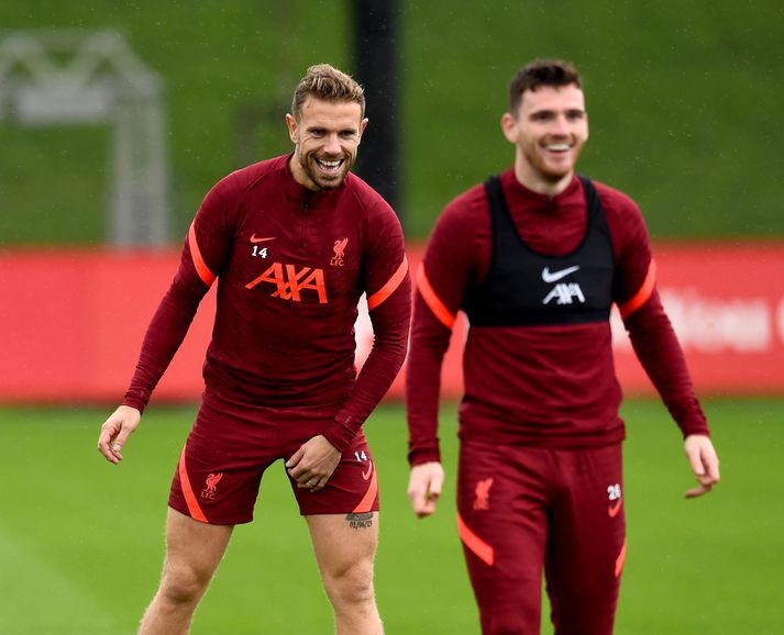 Jordan Henderson og Andy Robertson verða klárir í slaginn með Liverpool annað kvöld ef liðið þarf á þeim að halda í Meistaradeild Evrópu.