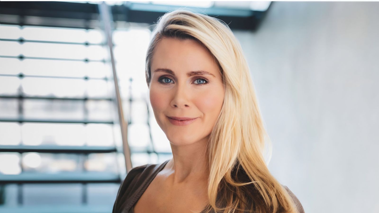 Ég lofa að líta ekki undan