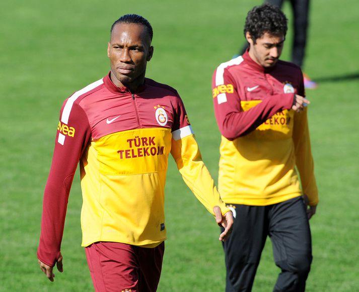 Drogba á æfingu með Galatasaray í gær.