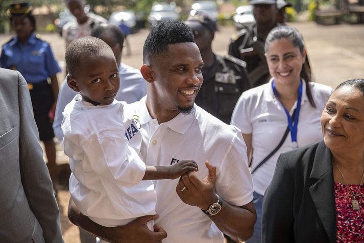 Samuel Eto’o hefur unnið að samfélagsmálum fyrir FIFA Foundation í heimalandi sínu Kamerún. Vandamál hans í dag eru hins vegar á Spáni.