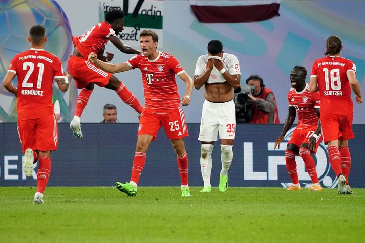Bayern hefur byrjað tímabilið af miklum krafti. Svo miklum að í raun er liðið svo gott sem búið að vinna deildina.