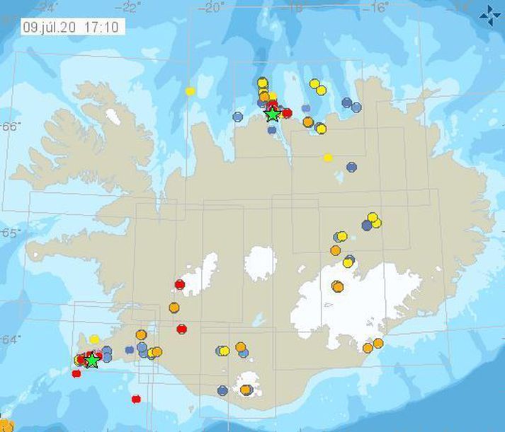 Jörð skelfur enn í tengslum við aflögun vegna kvikuinnskota í jarðskorpunni.