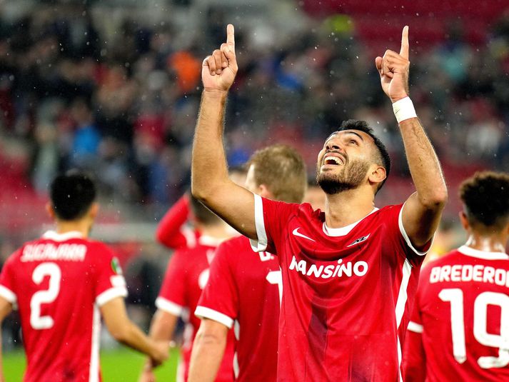 Vangelis Pavlidis fagnar hér marki sínu fyrir AZ Alkmaar í kvöld en hann skoraði sigurmark liðsins gegn Dnipro.