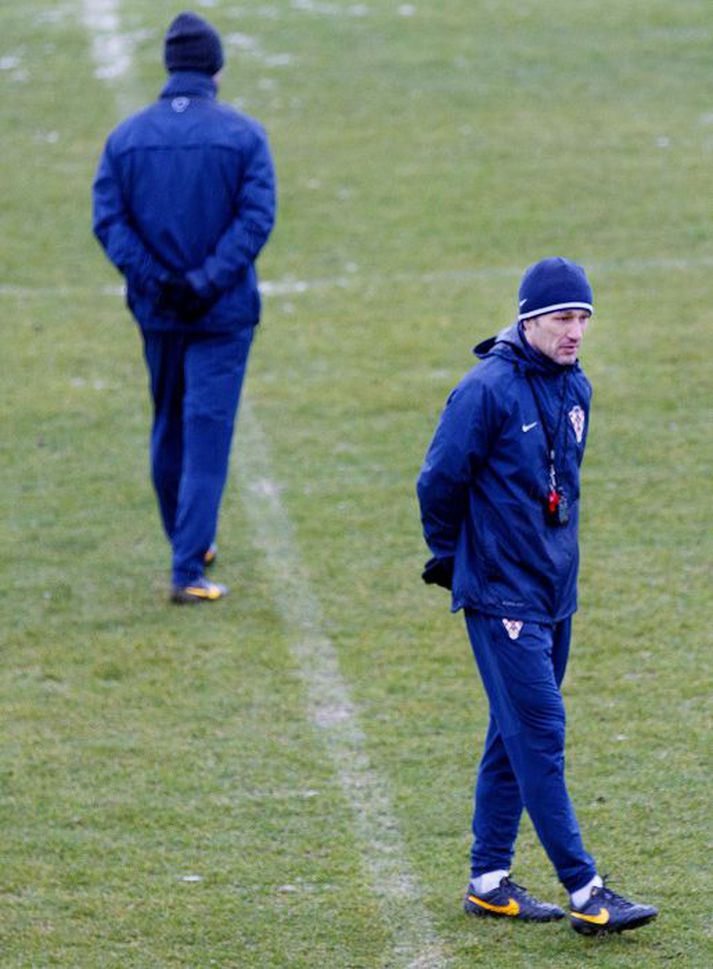 Niko Kovac einbeittur á æfingu liðsins í Kópavogi í gær.